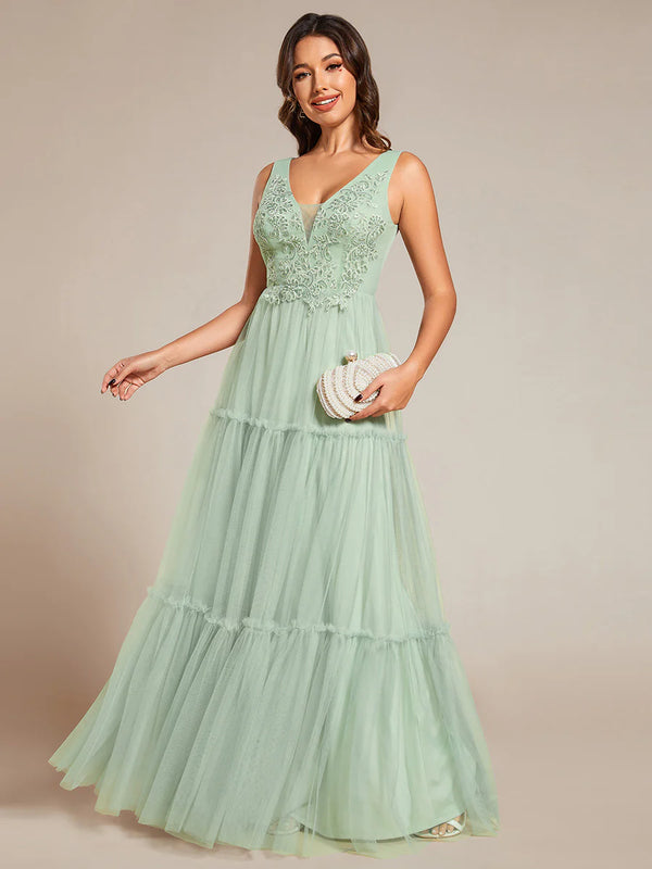 Embroidery V Neck Chiffon Evening Dress With Sleeveless