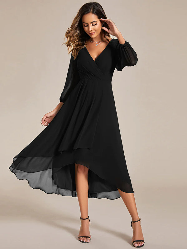 Women's Knee-Length Homecoming Cocktail Dress With Short Sleeves