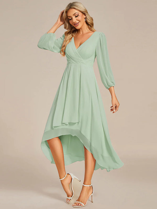 Women's Knee-Length Homecoming Cocktail Dress With Short Sleeves