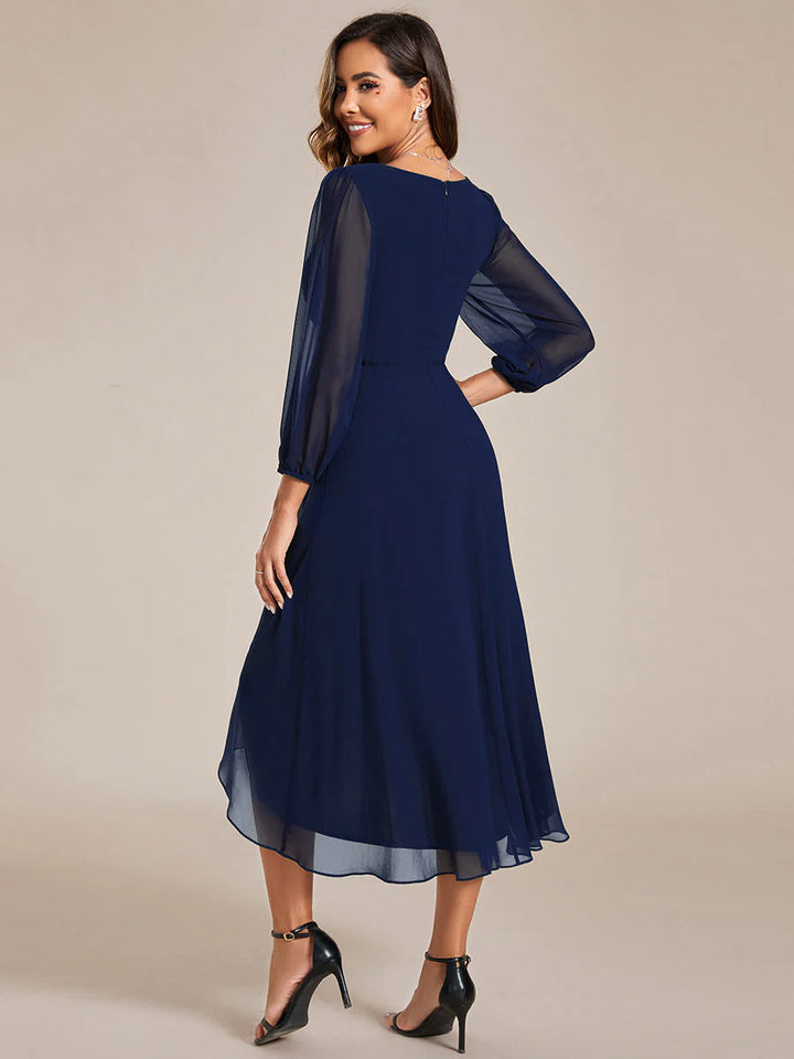 Women's Knee-Length Homecoming Cocktail Dress With Short Sleeves