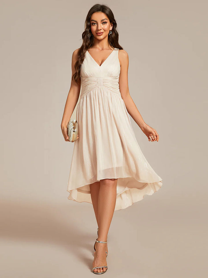 Glittery Spaghetti Straps Knee Length Bowknot Bridesmaid Dress - CALABRO®