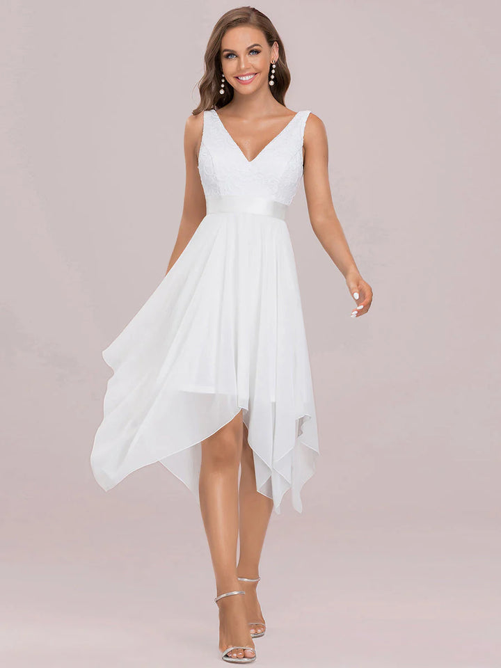 V Neck Lace Chiffon Elegant Wedding Dress - CALABRO®