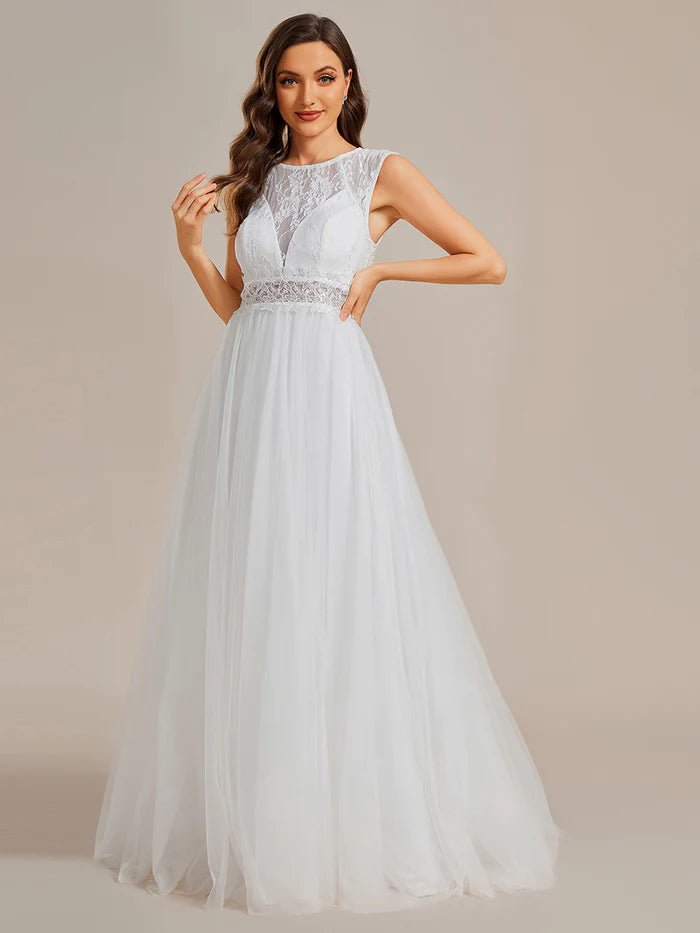 Elegant Hollow Lace Round Neck Wedding Dresses - CALABRO®